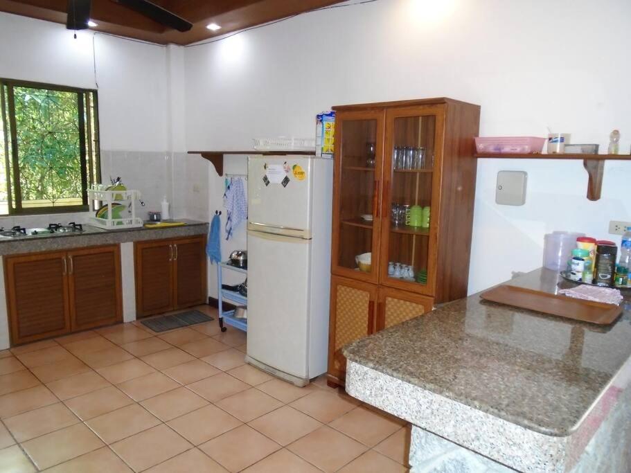 הוילה בנג טאו ביץ' Baan Coconut מראה חיצוני תמונה